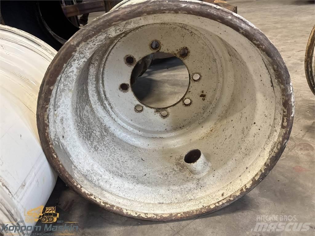 Gremo 704 20x22,5 Pneus, Rodas e Jantes