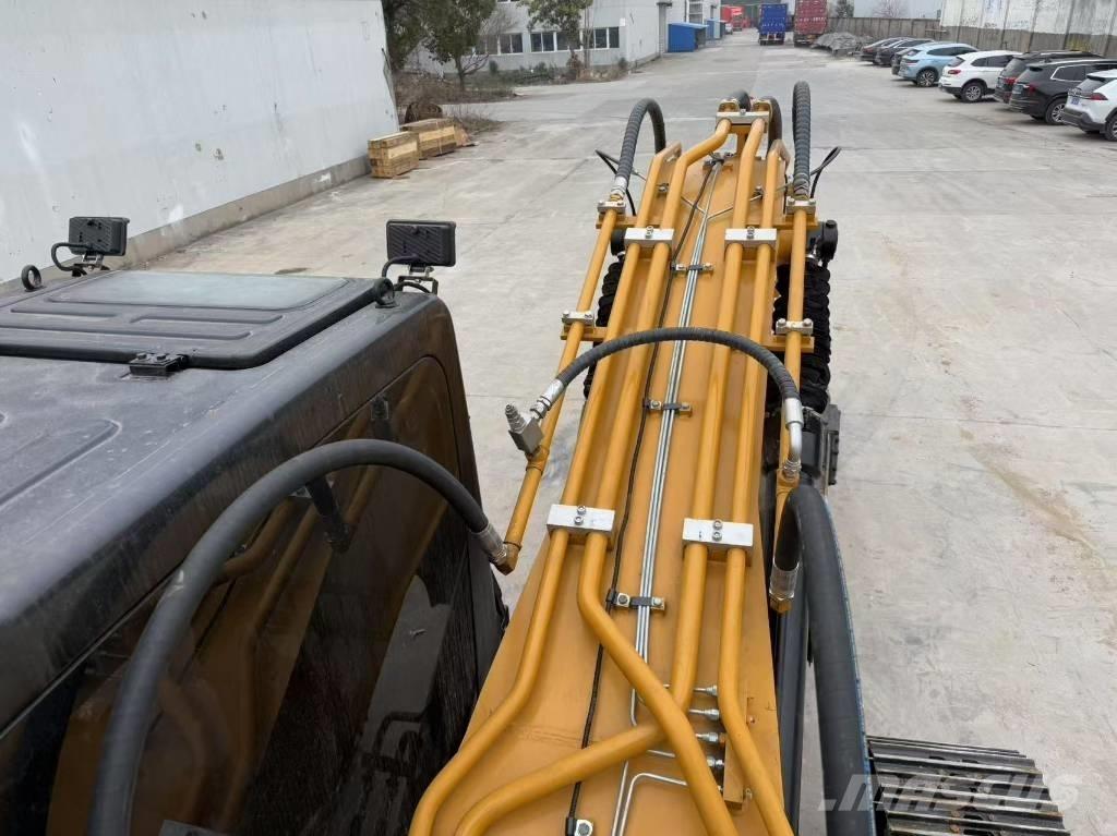 Sany SY 215 C Escavadoras de rastos