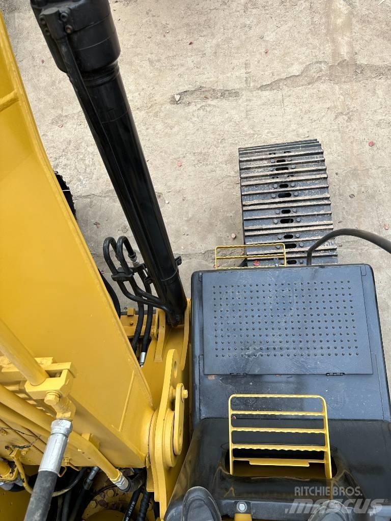 CAT 320 D Escavadoras de rastos