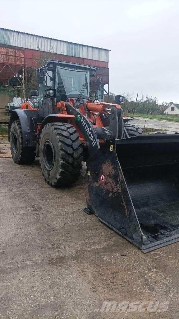 Hitachi ZW220 Pás carregadoras de rodas