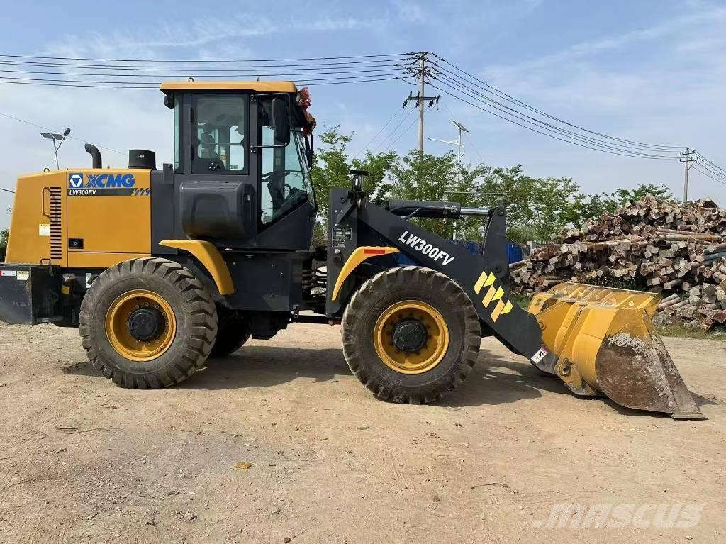 XCMG LW 300 F Pás carregadoras de rodas