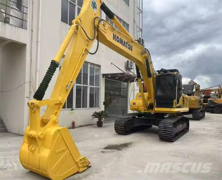 Komatsu PC220-8 Escavadoras de rastos