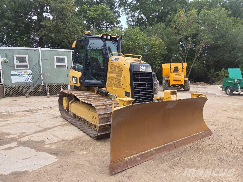 CAT D 5 K 2 LGP Dozers - Tratores rastos