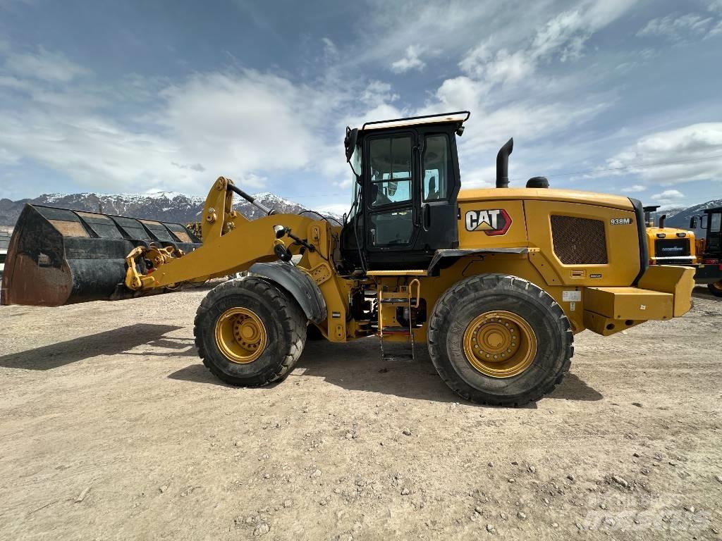 CAT 938M Pás carregadoras de rodas