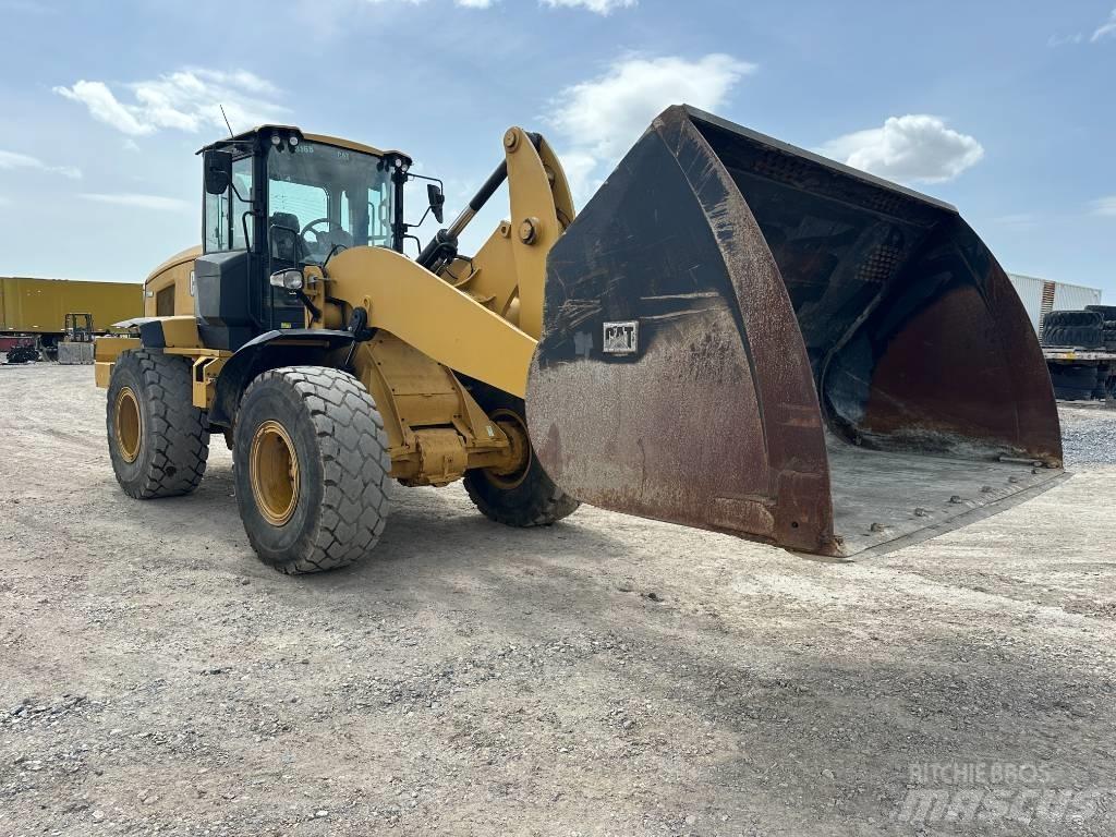 CAT 938M Pás carregadoras de rodas