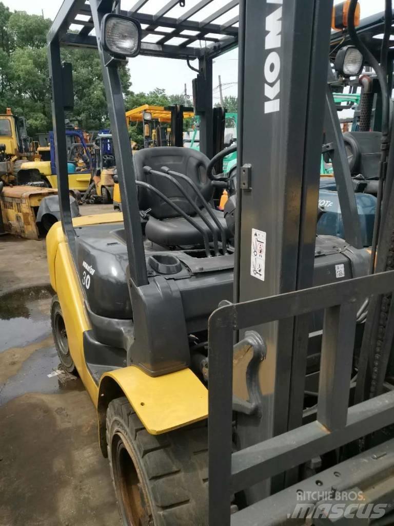Komatsu 30 Manipuladores telescópicos