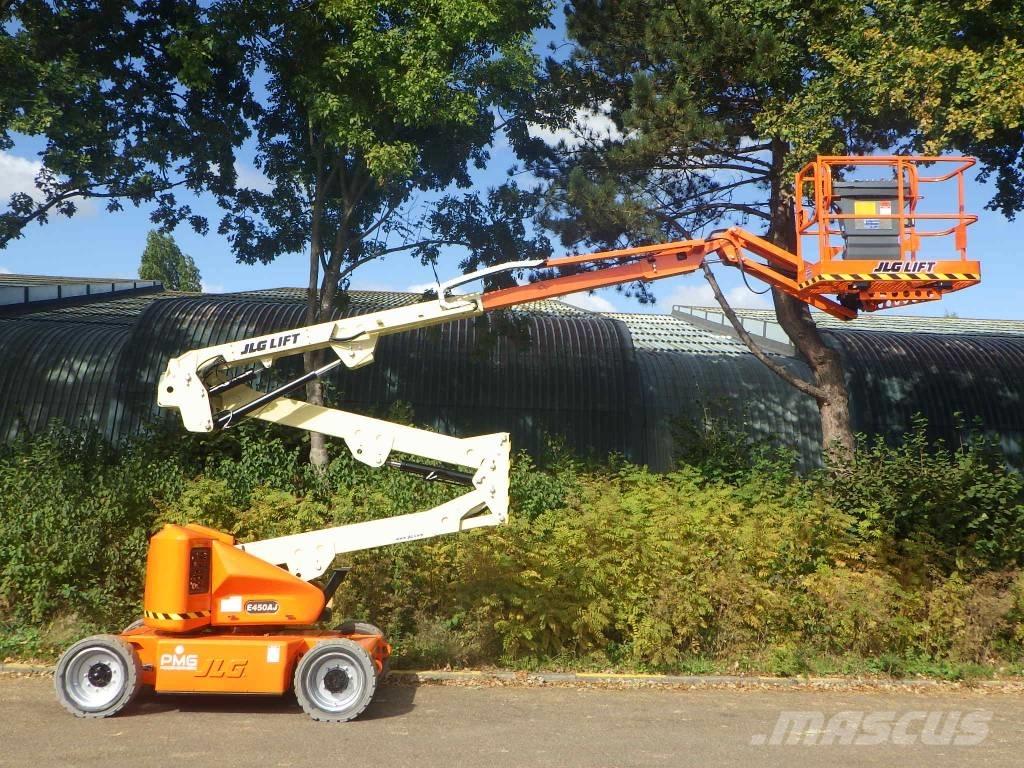 JLG E450AJ Elevadores braços articulados
