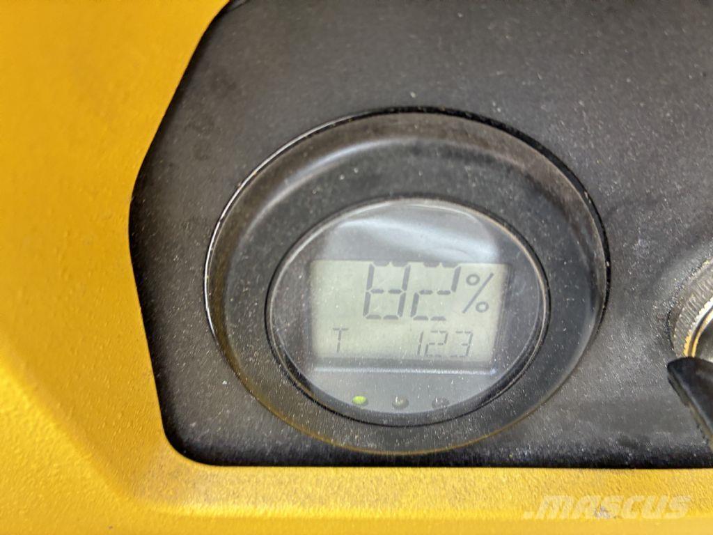 Hyster P 1.8AC Porta palettes