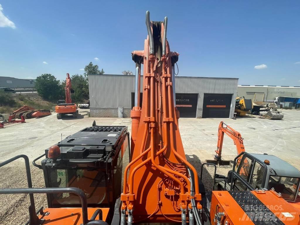 Hitachi ZX 890 Escavadoras de rastos