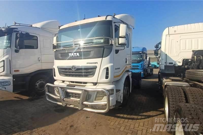 Tata PRIMA 4X2 Outros Camiões