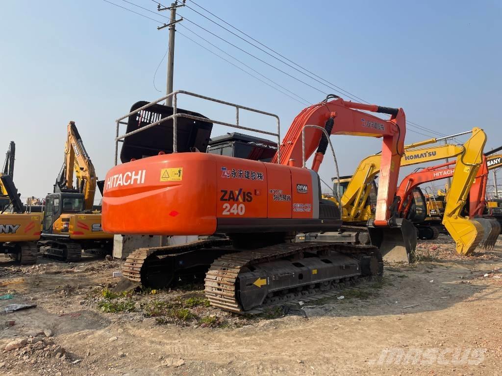 Hitachi ZX 240 Escavadoras de rastos