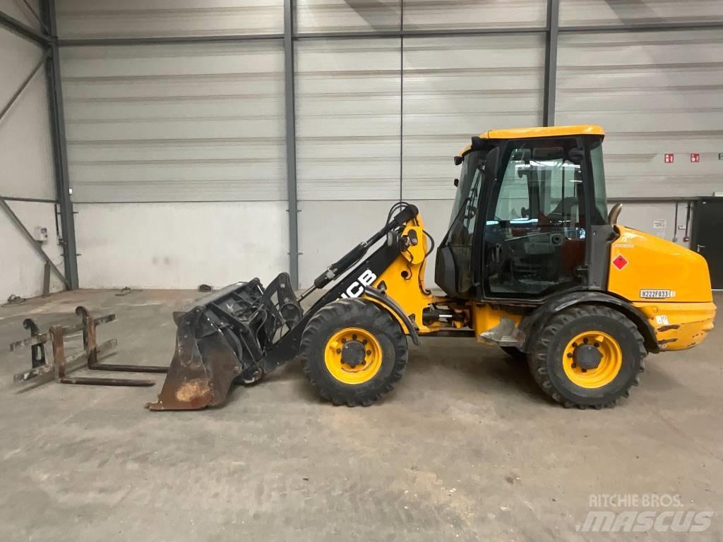 JCB 406 B Pás carregadoras de rodas