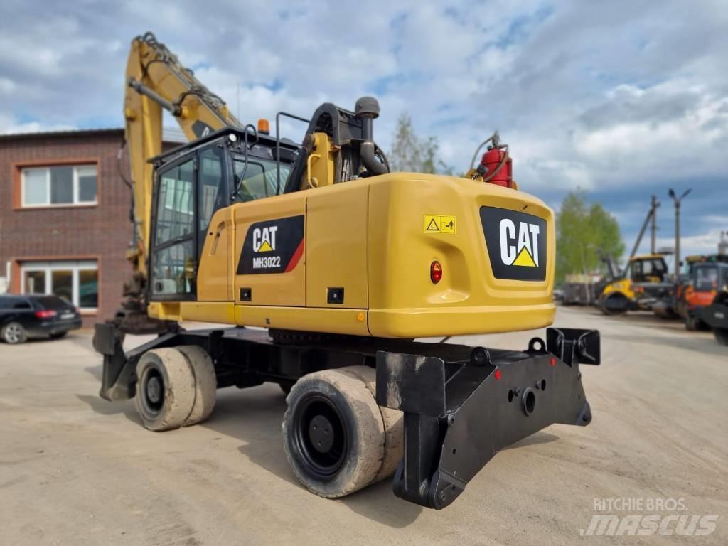 CAT MH 3022 Manipuladores de resíduos / indústria