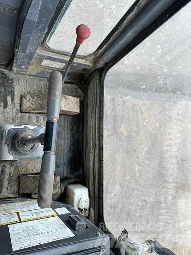 IHI IC100 Dumpers de lagartas