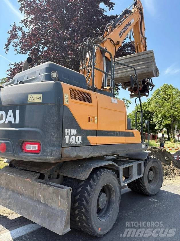 Hyundai HW 140 Escavadoras de rodas