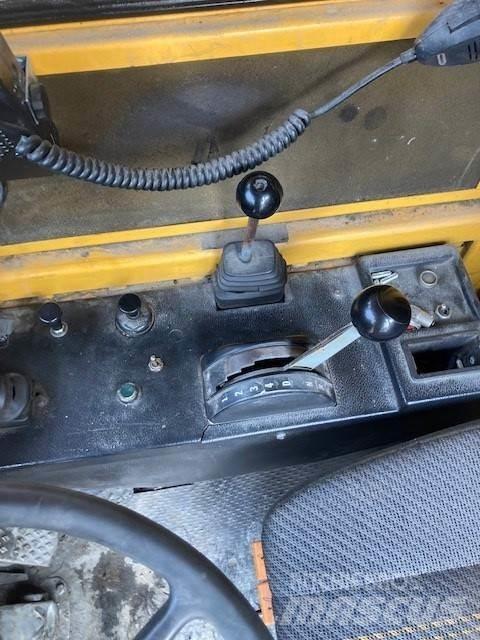 Euclid R32 4kpl Camiőes dumper basculantes rígidos