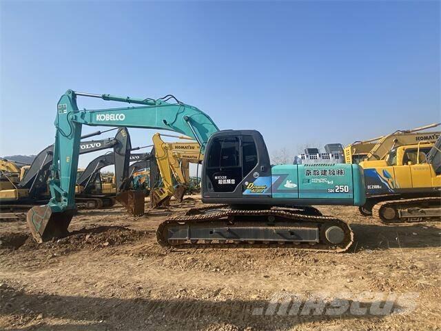 Kobelco SK250-8 Escavadoras de rastos