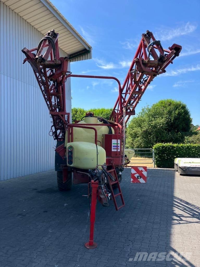 Hardi Commander Pulverizadores rebocados