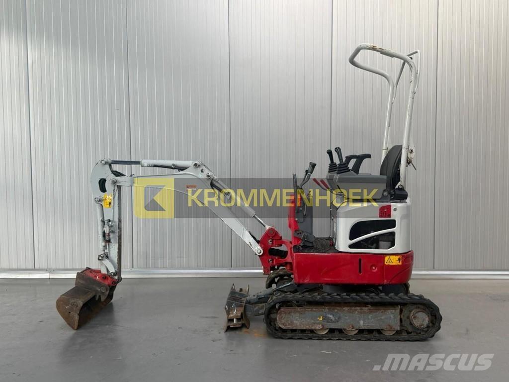 Takeuchi TB 210 R Mini Escavadoras <7t