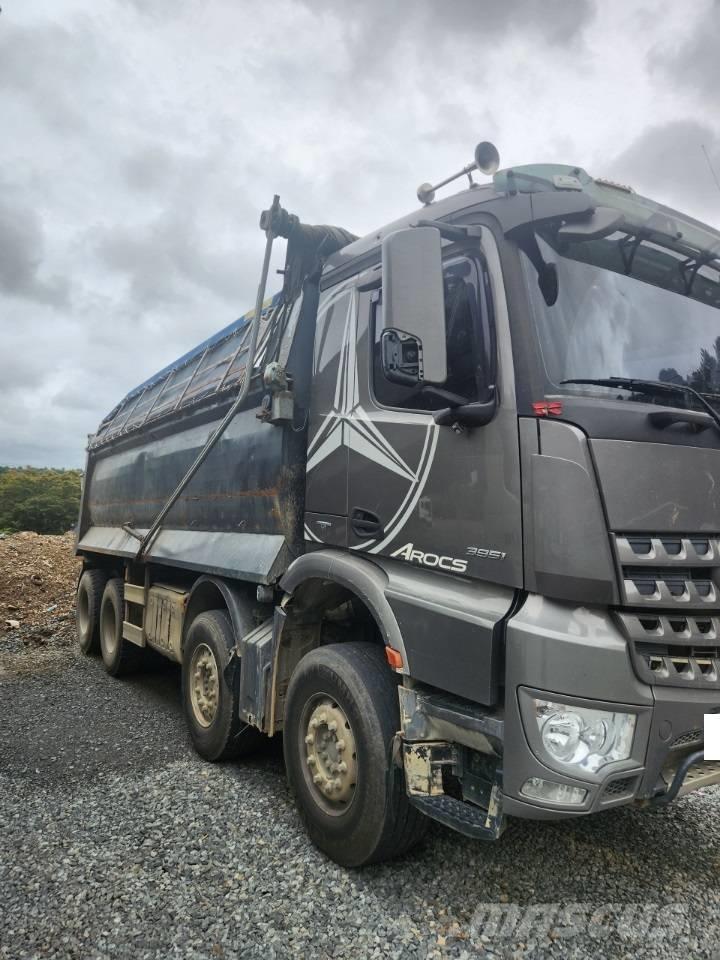 Mercedes-Benz 3951 Dumpers de obras