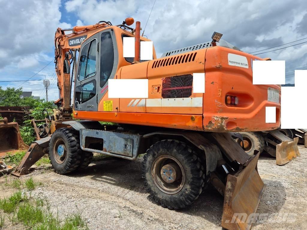 Doosan DX210WA Escavadoras de rodas