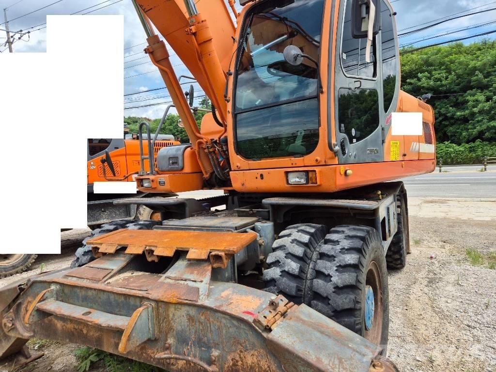 Doosan DX210WA Escavadoras de rodas