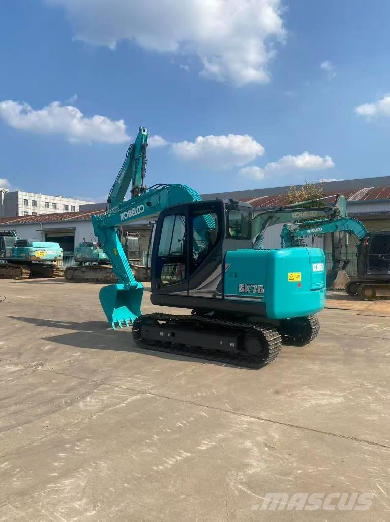 Kobelco SK75-11 Escavadoras de rastos