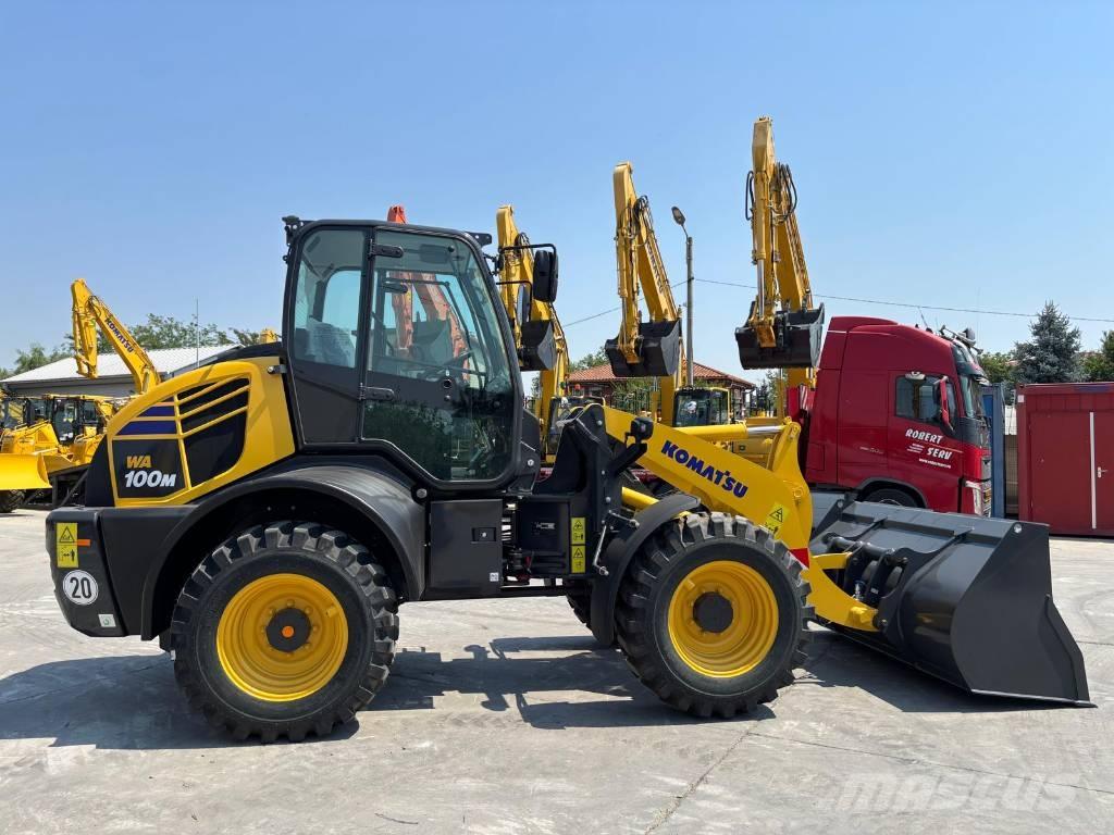 Komatsu WA 100 M-8 Mini carregadoras
