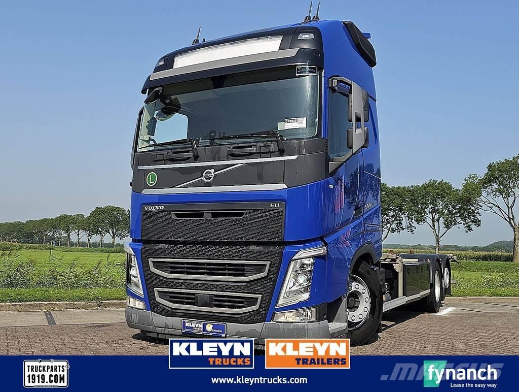 Volvo FH 500 Camiões caixa desmontável com elevador de cabo