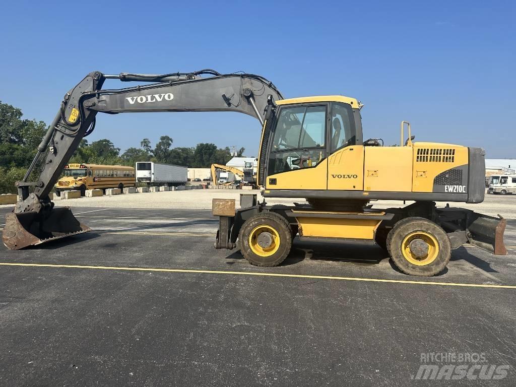 Volvo EW 210 C Escavadoras de rodas