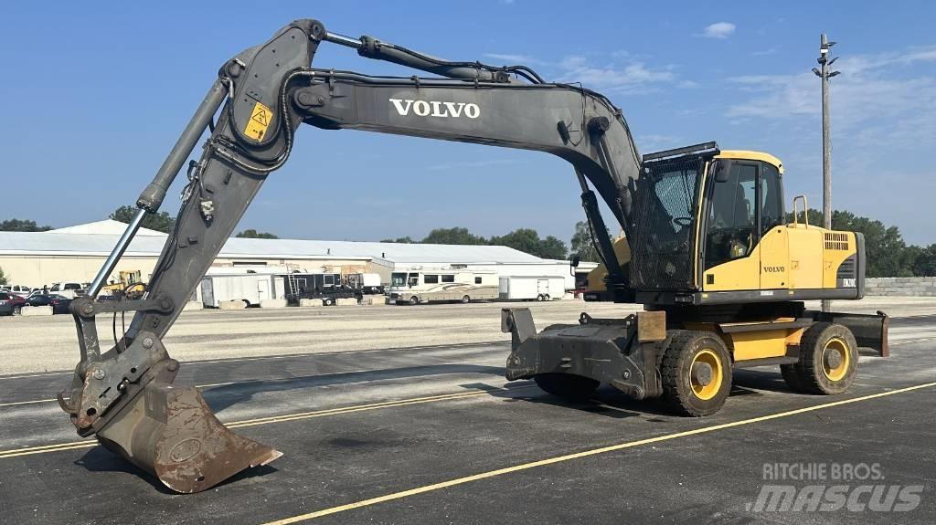Volvo EW 210 C Escavadoras de rodas