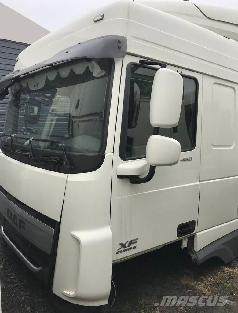 DAF XF 106 Euro 6 Cabines e interior