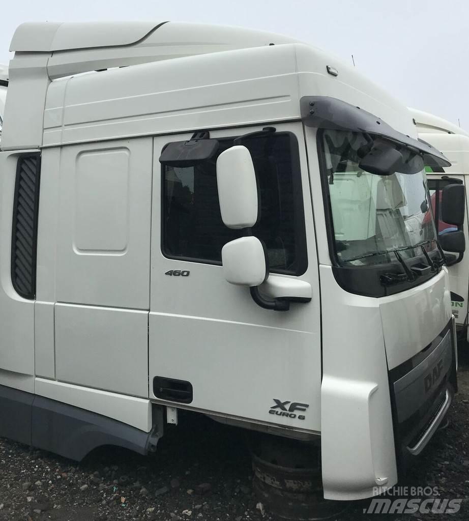DAF XF 106 Euro 6 Cabines e interior