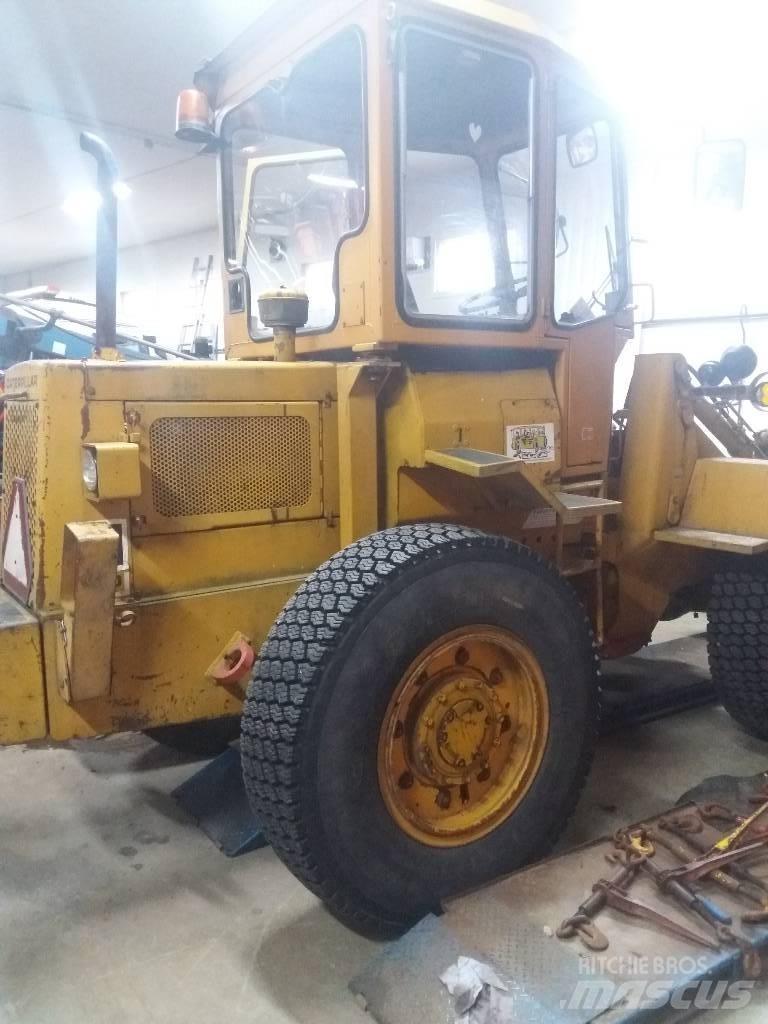 CAT 910 Pás carregadoras de rodas