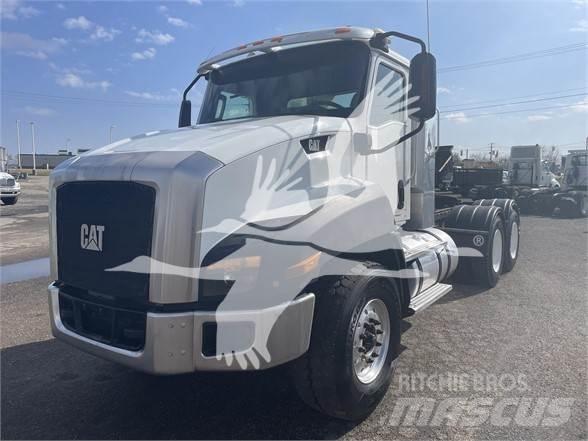 CAT CT660 Tractores (camiões)