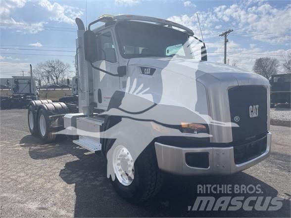 CAT CT660 Tractores (camiões)
