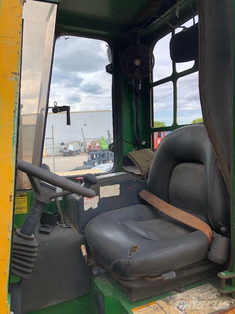 Combilift C 3000 Carregadores laterais