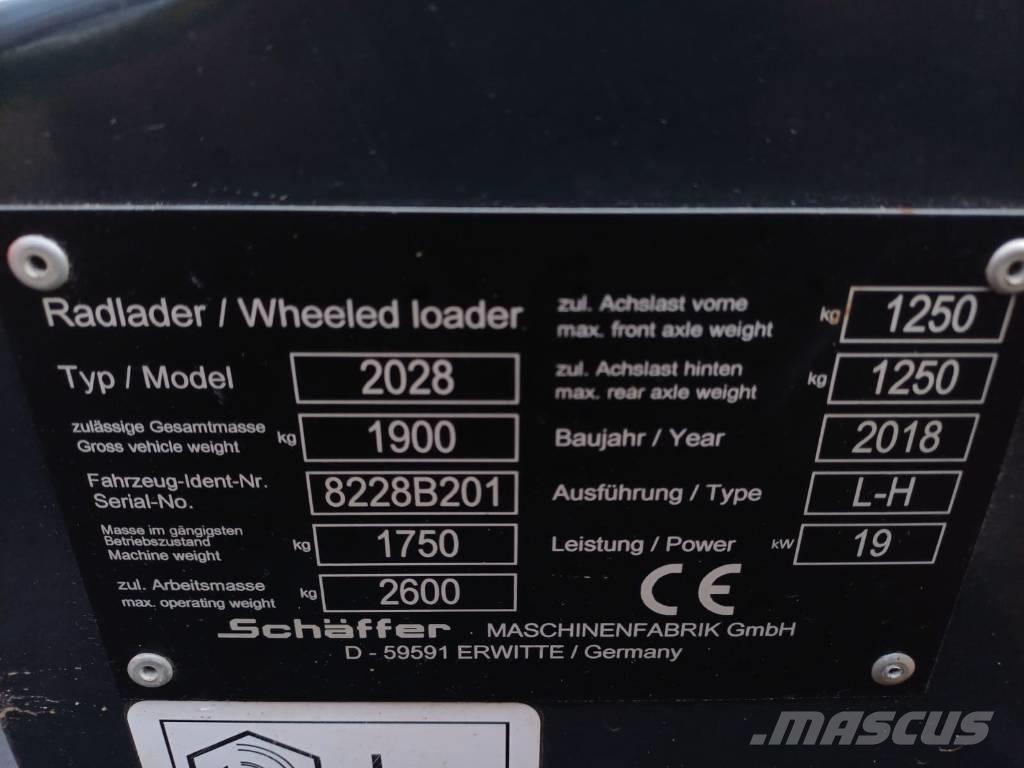 Schäffer 2028 Carregadora multifunções