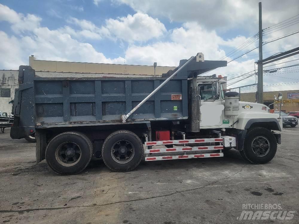 Mack RD 688 SX Camiões basculantes
