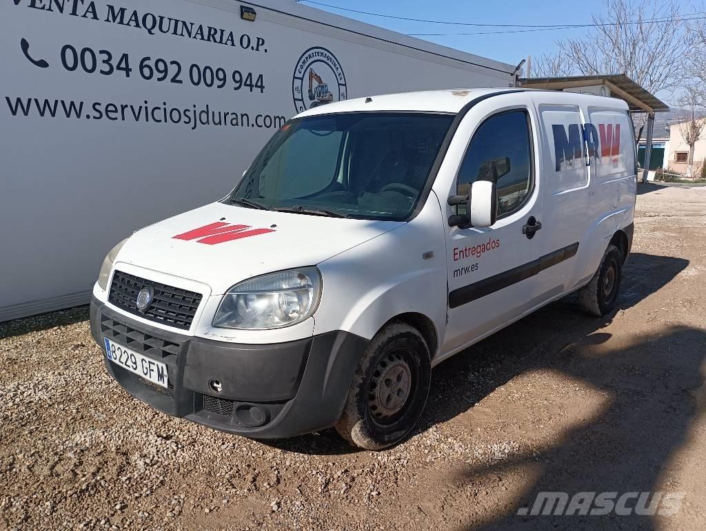 Fiat Doblo Carrinhas de caixa fechada