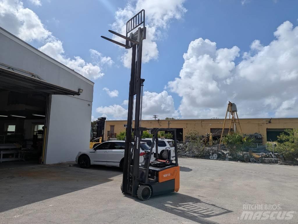 Doosan B 15 T-7 Empilhadores eléctricos