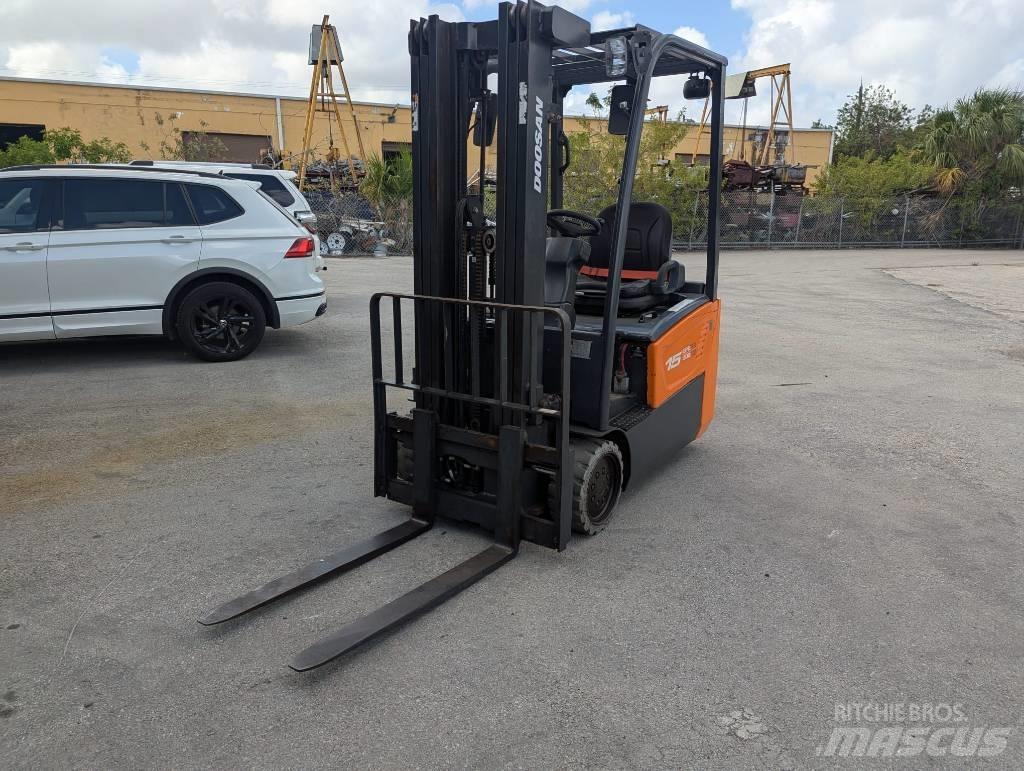 Doosan B 15 T-7 Empilhadores eléctricos
