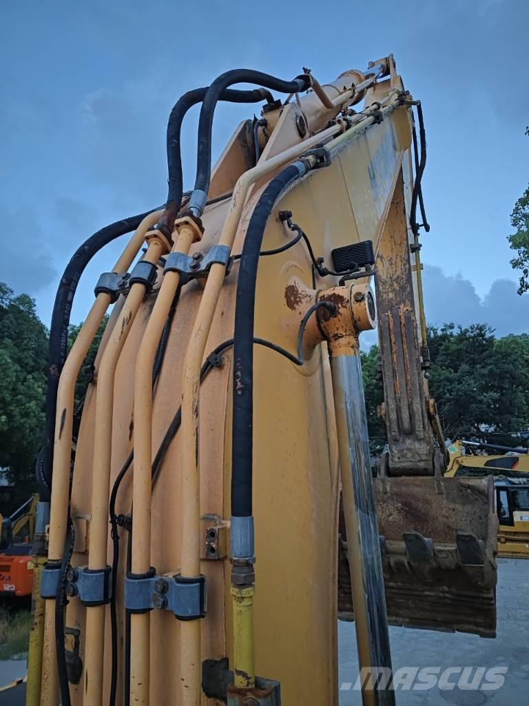 Hyundai R220LC=9S Escavadoras de rastos