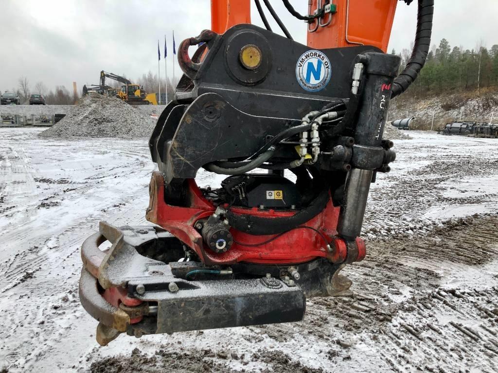 Hitachi ZX225USRLC-6 Escavadoras de rastos