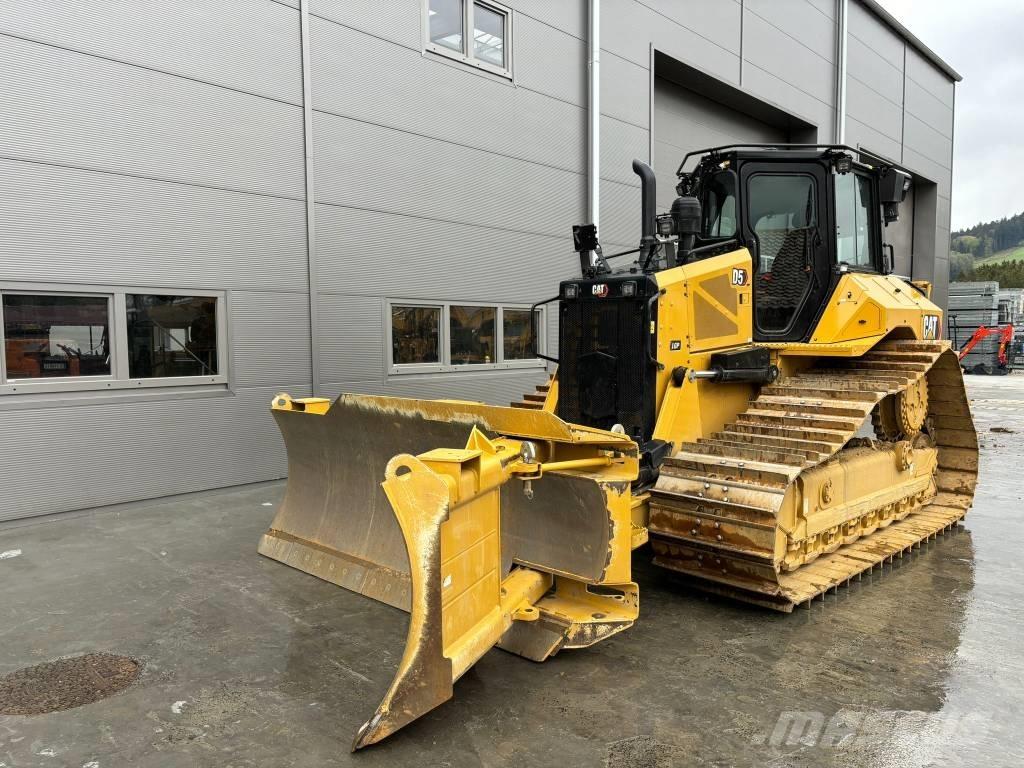 CAT D5-17 LGP Dozers - Tratores rastos