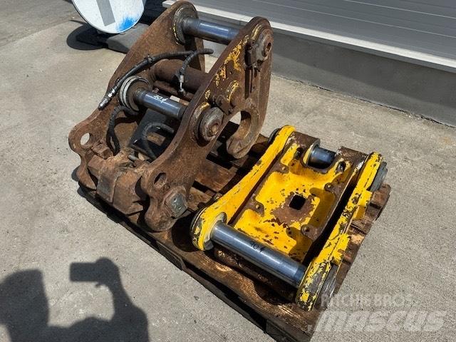 Liebherr R 906 Acessórios Retroescavadoras
