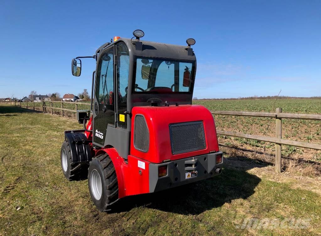  Max Loader 810 Mini carregadoras