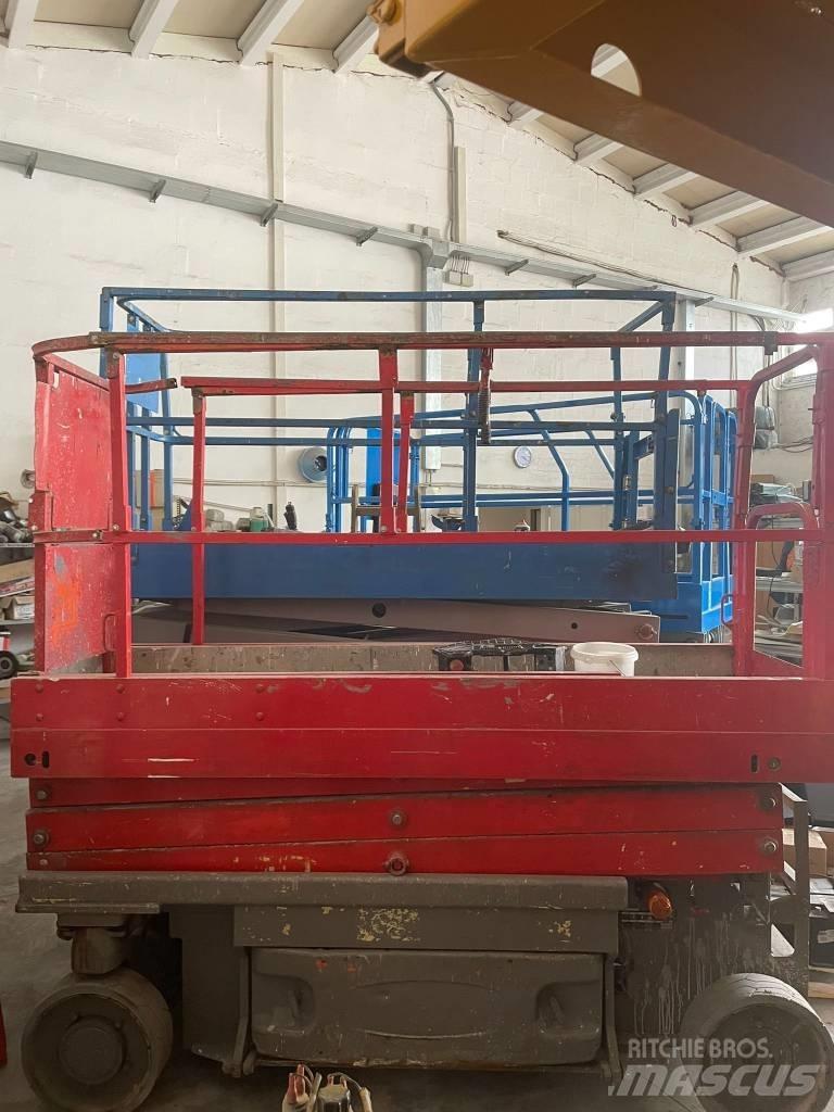 JLG 2030 ES Elevadores de tesoura