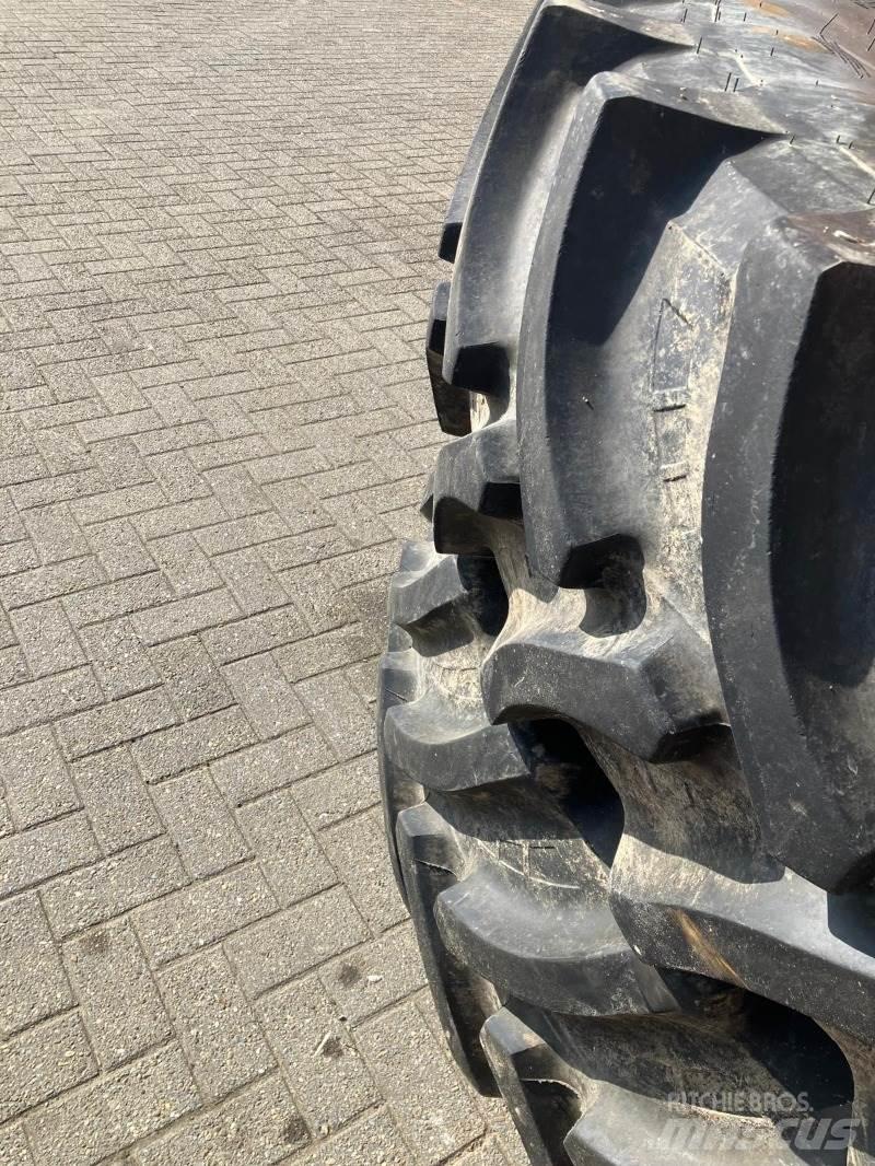 Petlas 520/85R42 Agricultura - Outros
