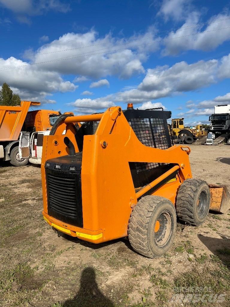 CASE 95 XT Carregadoras de direcção deslizante